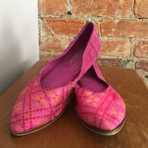 TOMS Jutti Flat - Size 8